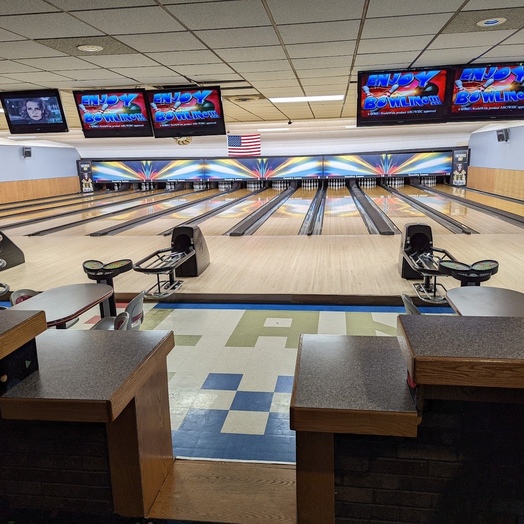 Country Lanes Bowling Alley, Franklin, WI 2